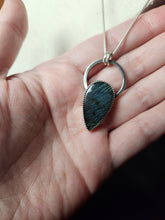 Load image into Gallery viewer, Phish - Bug with labradorite