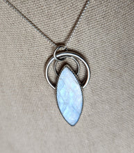 Load image into Gallery viewer, GD - Eyes of the World with Belomorite moonstone