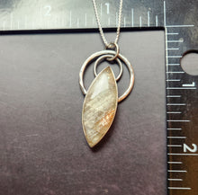 Load image into Gallery viewer, GD - Eyes of the World with Tanzanian green sunstone