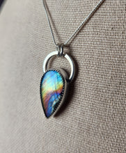 Load image into Gallery viewer, Goose - Give it Time with labradorite