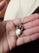 Load image into Gallery viewer, Billy Strings - I Believe in You with labradorite

