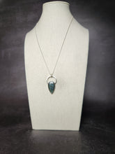 Load image into Gallery viewer, Phish - Bug with labradorite
