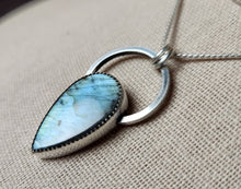 Load image into Gallery viewer, Phish - Bug with labradorite
