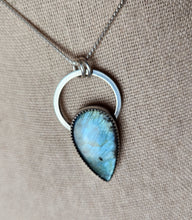 Load image into Gallery viewer, Phish - Bug with labradorite
