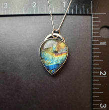 Load image into Gallery viewer, The Disco Biscuits- Hope with labradorite
