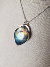 Load image into Gallery viewer, The Disco Biscuits- Hope with labradorite
