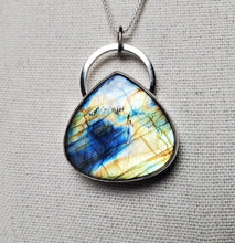 Load image into Gallery viewer, Billy Strings - In The Morning Light with labradorite
