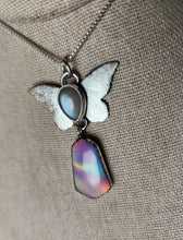 Load image into Gallery viewer, Phish - Roggae with grey moonstone and aurora opal
