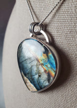 Load image into Gallery viewer, *discounted* Phish - Dirt with labradorite
