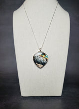 Load image into Gallery viewer, *discounted* Phish - Dirt with labradorite
