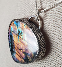 Load image into Gallery viewer, Goose - Give It Time with labradorite
