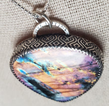 Load image into Gallery viewer, Goose - Give It Time with labradorite
