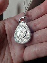Load image into Gallery viewer, Wildflowers with labradorite
