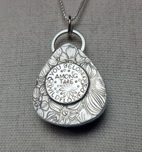 Load image into Gallery viewer, Wildflowers with labradorite
