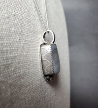 Load image into Gallery viewer, Phish - Bathtub Gin with rainbow moonstone
