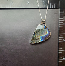 Load image into Gallery viewer, Phish - Mercury with labradorite

