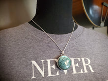 Load image into Gallery viewer, Phish - Theme From The Bottom with rose-cut labradorite
