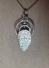 Load image into Gallery viewer, Billy Strings - In The Clear with labradorite
