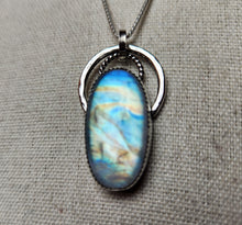 Load image into Gallery viewer, GD - Cassidy with rainbow moonstone
