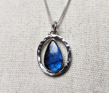 Load image into Gallery viewer, [Pendant only, no chain] GD - Box of Rain with labradorite
