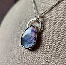 Load image into Gallery viewer, Todd Snider - Like a Force of Nature with labradorite [pendant only]
