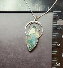 Load image into Gallery viewer, Phish - Dirt with moss agate [Pendant only/no chain]
