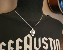 Load image into Gallery viewer, The Velvet Underground - rock &amp; Roll with rainbow lattice sunstone [Pendant only/no chain]
