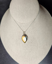 Load image into Gallery viewer, Billy Strings - Gild the Lily with labradorite
