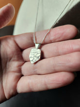 Load image into Gallery viewer, Phish - My Sweet One with rose-cut chocolate sapphire
