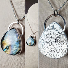 Load image into Gallery viewer, Phish - Pebbles and Marbles with labradorite
