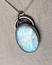 Load image into Gallery viewer, GD - Cassidy with rainbow moonstone
