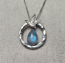 Load image into Gallery viewer, Goose - Empress of Organos with rainbow moonstone / pendant only, no chain
