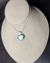 Load image into Gallery viewer, Goose - Factory Fiction with labradorite

