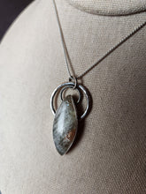 Load image into Gallery viewer, GD - Eyes of the World with Tanzanian green sunstone
